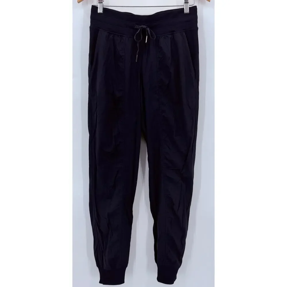 Lululemon Dance Studio Mid-Rise Jogger in True Navy size 6